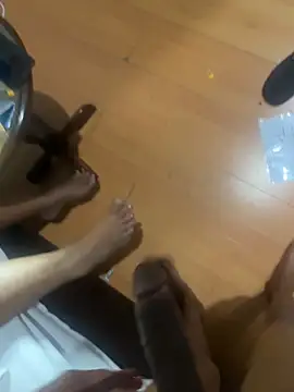 youngsterSA223 online show from April 10, 9:22 pm