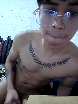 FAVOJS online show from February 14, 1:33 am