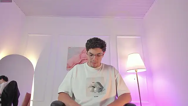 Axel Creed online show from February 18, 1:59 am