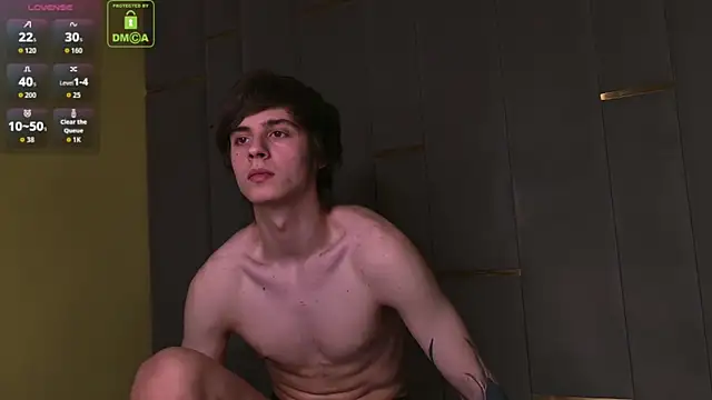 HoogWilder online show from February 12, 8:37 pm