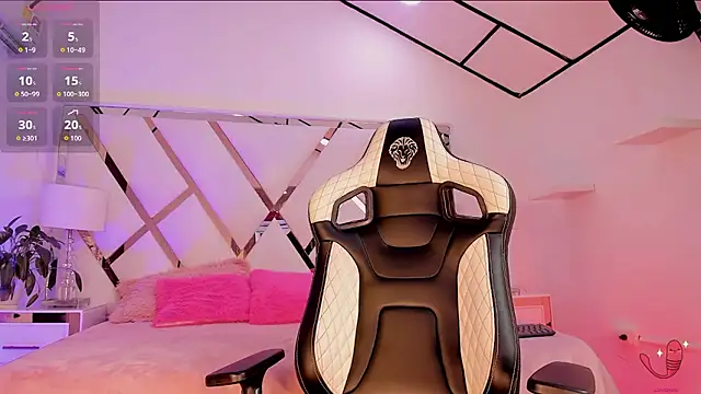 thanier 18 online show from March 27, 7:37 pm