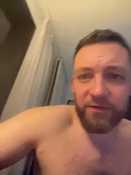 SimonShows online show from February 22, 8:21 pm