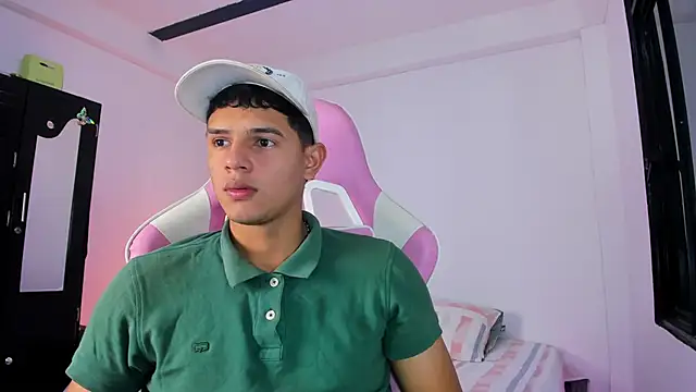 Adrian Prime  online show from February 16, 7:01 pm