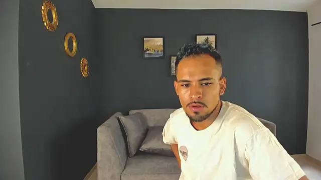 neyder sanz online show from March 3, 1:18 pm