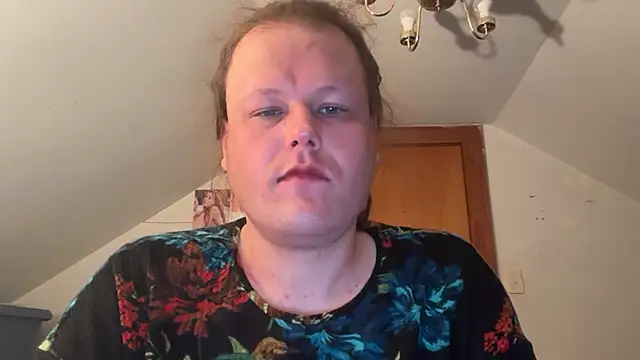 RaeganV online show from March 9, 8:30 am