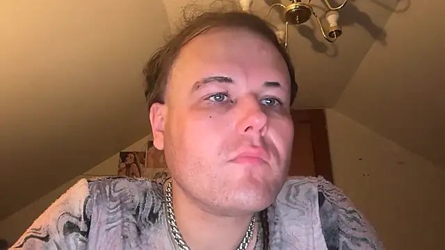 RaeganV online show from March 6, 11:46 pm