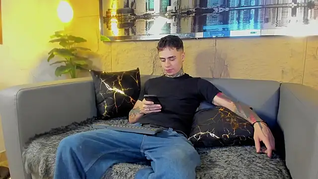 acxel prescot online show from March 29, 9:04 pm