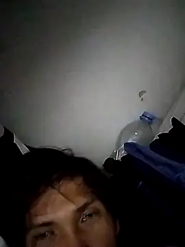 TikboyPogi online show from February 8, 1:22 am