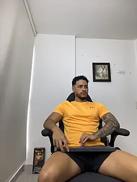 MattiaDupont online show from March 21, 10:14 pm