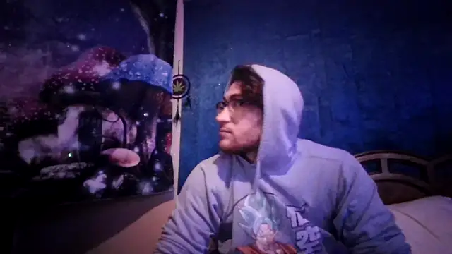 TiggaXXX96 online show from February 5, 4:52 am