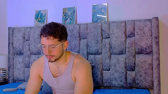 NICK MOSS  online show from March 12, 11:18 am