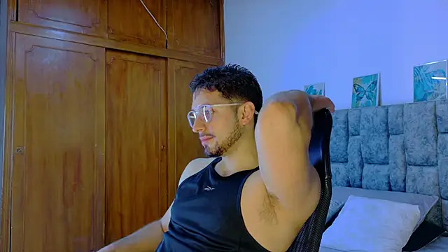 NICK MOSS  online show from March 14, 1:18 pm