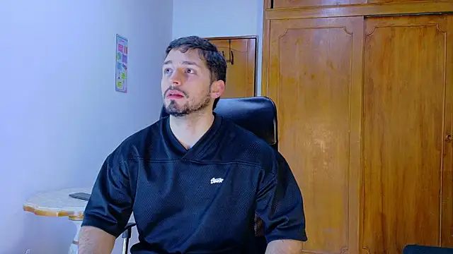 NICK MOSS  online show from March 22, 10:42 am