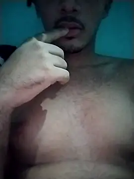 Secretsvs online show from February 5, 9:33 pm