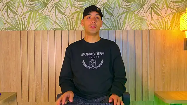 TommyBlue  online show from February 18, 7:00 pm