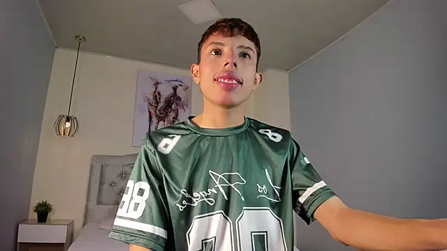 camilo ortiz online show from June 17, 3:14 pm