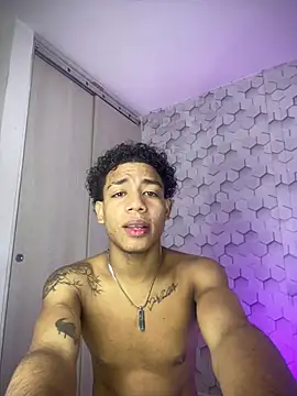 777 dmz  online show from February 16, 7:45 pm