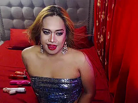 WildCristine online show from April 27, 5:04 am