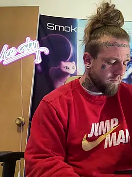 Smokebluntafterblunt online show from May 20, 11:50 am