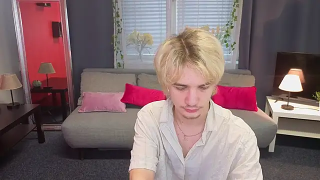 JameMiller online show from March 12, 7:16 am