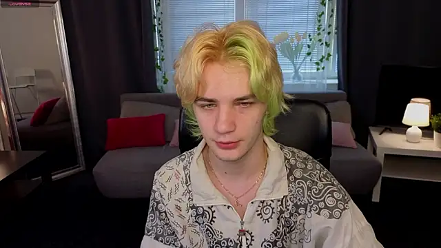 JameMiller online show from March 23, 7:14 am