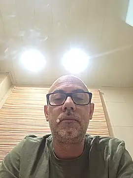 pareja47 online show from June 16, 7:21 am