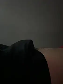 pereeefrr70 online show from April 12, 11:49 pm