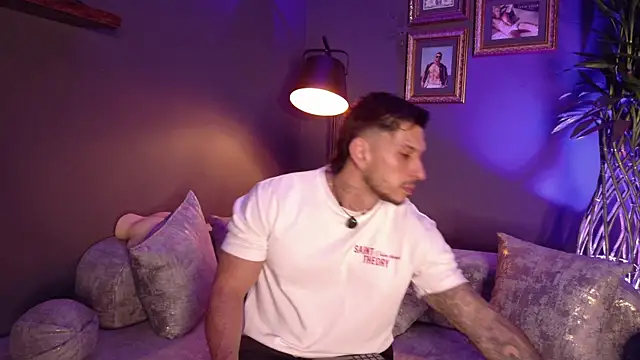 Seth Vega  online show from March 8, 8:57 pm