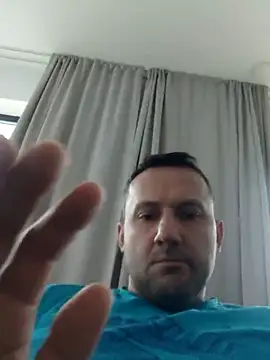 defaktor online show from February 8, 2:21 pm