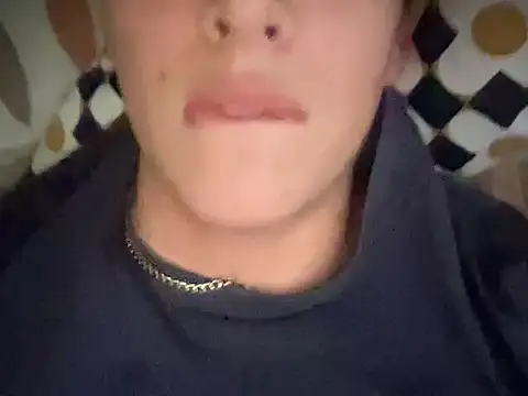 Frodo271 online show from February 8, 4:44 pm