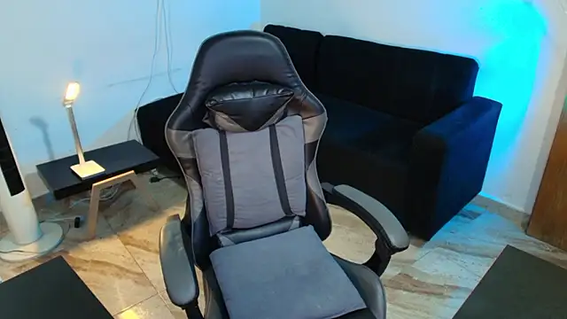 Xanderstone00 online show from March 19, 2:31 pm