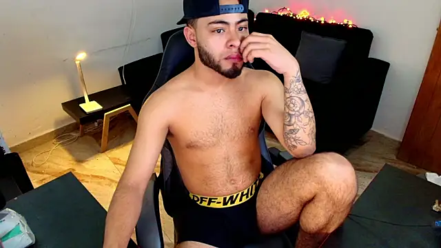 Xanderstone00 online show from March 15, 11:33 pm