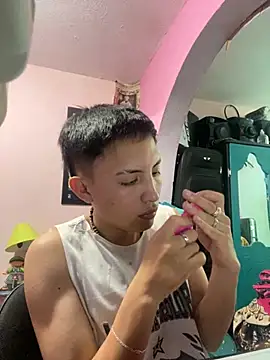 alejandrodsds online show from February 8, 4:22 pm