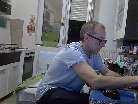 1973jungen online show from February 8, 8:35 pm