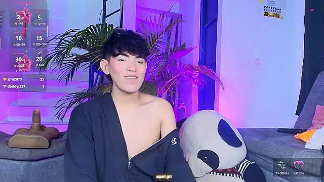 max femboy online show from May 5, 10:43 pm
