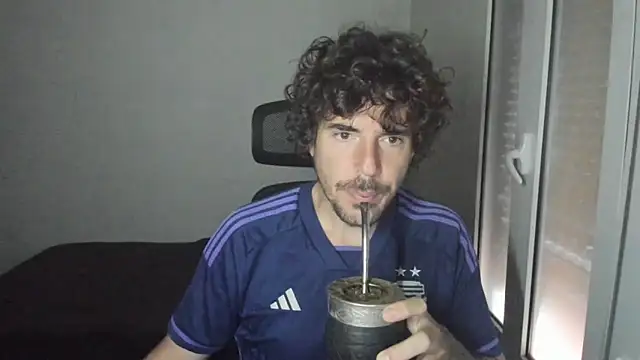 joaquin420 hot online show from March 8, 7:45 am