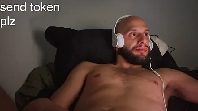 EsteemedWonder17 online show from February 9, 4:22 pm