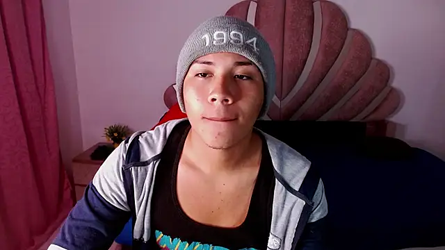 dante fox723 online show from February 10, 11:48 am