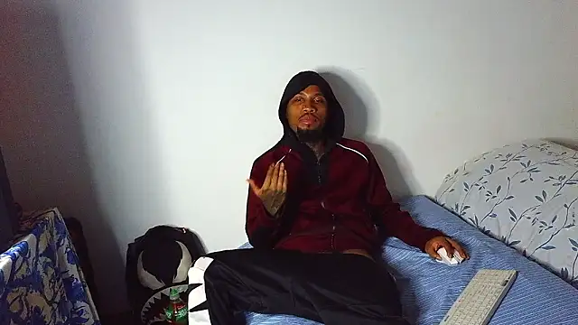 Bdarenth007 online show from March 12, 8:55 am