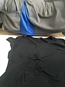 ilktmartk online show from April 9, 10:43 am