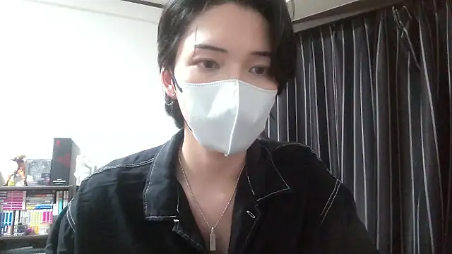 raitokun5555 online show from May 13, 12:24 pm
