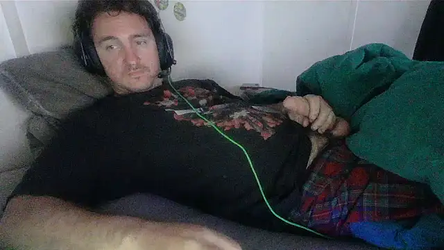 pbilip7787 online show from March 11, 8:49 pm