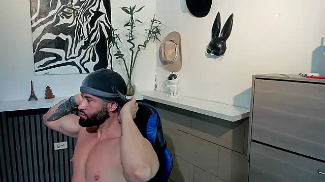 BENEDIICK online show from March 13, 12:35 pm