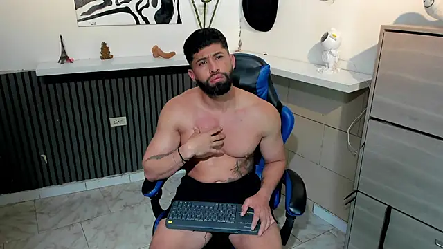 BENEDIICK online show from March 27, 4:08 pm