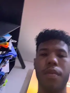 edwarddgarciaf online show from February 25, 5:03 pm