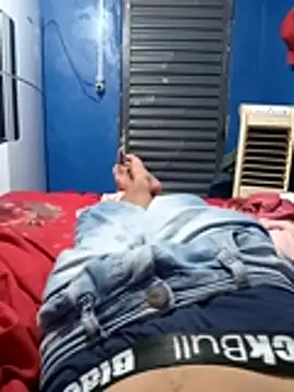 maldade1 online show from February 14, 3:01 am