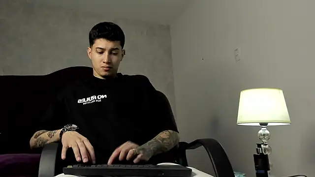 JoshBeech online show from March 6, 1:08 pm