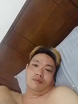 hoong84 online show from February 14, 2:28 am