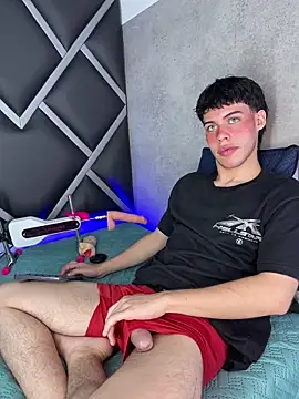 Lucian-greyy online show from March 5, 4:09 am