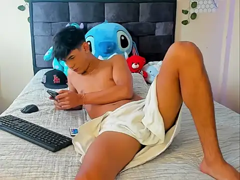 Stiben coll12 online show from April 9, 7:20 pm